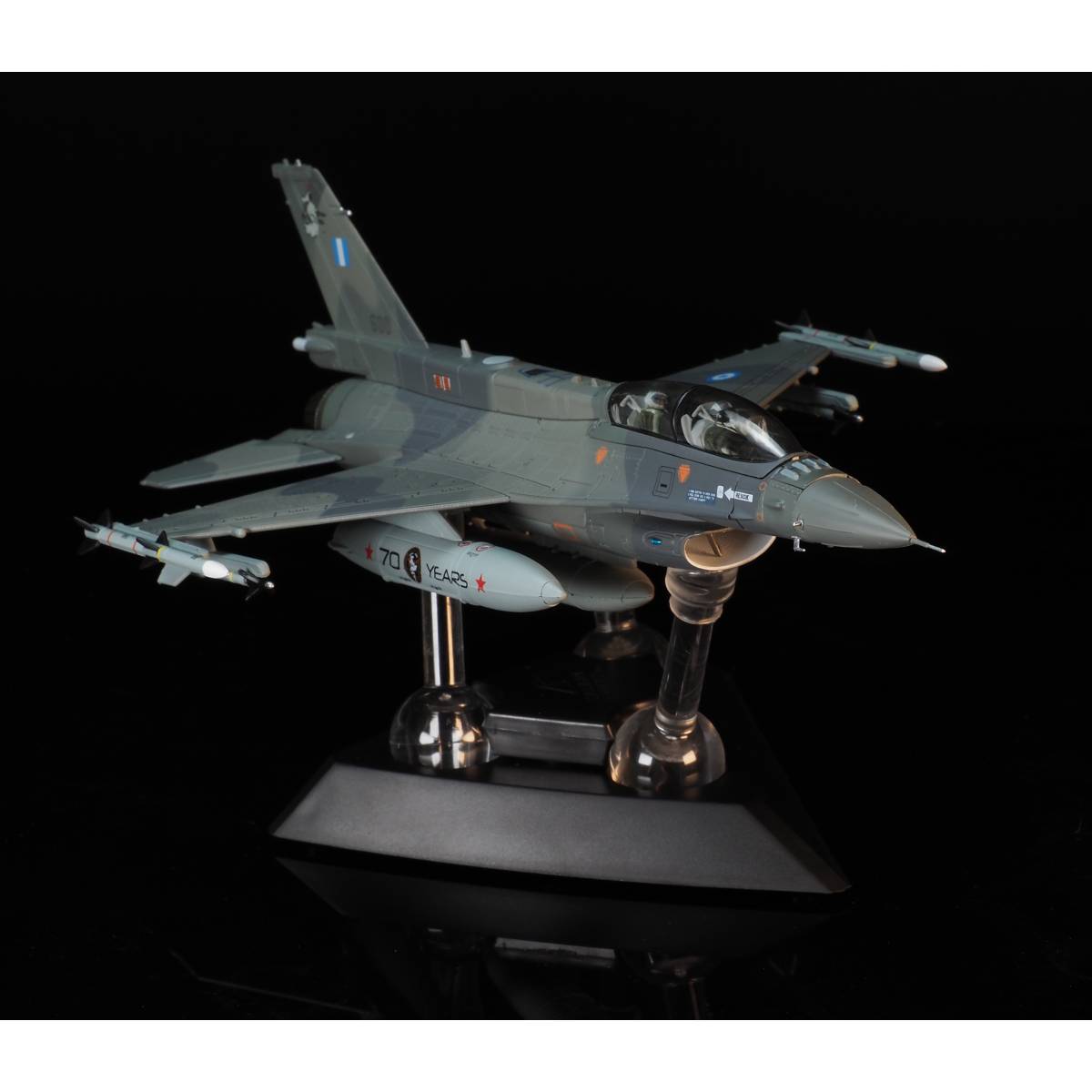 1/72 F-16D HAF Have Glass Ghost Mira